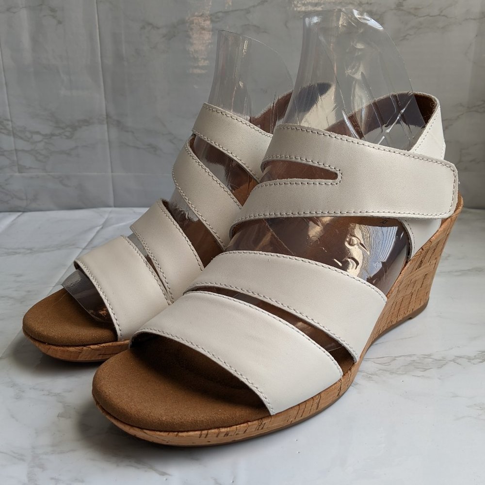 NWOB Rockport white Briah asym wedge sandal